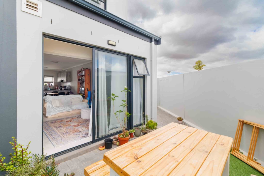 To Let 2 Bedroom Property for Rent in Zonnendal Western Cape